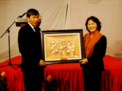 Impulsa Vietnam cooperación parlamentaria con India para el desarrollo